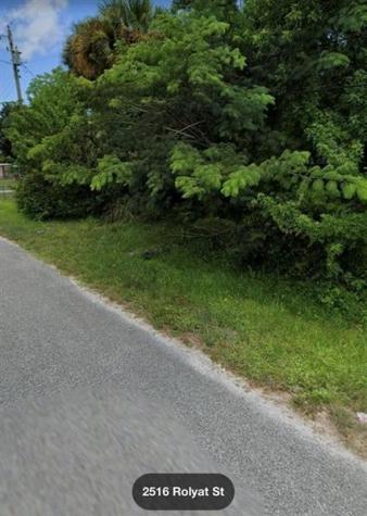 2516 Rolyat Street Fort Pierce FL 34947