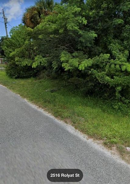 2516 Rolyat Street Fort Pierce FL 34947