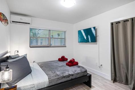 1125 NE 80th Street Miami FL 33138