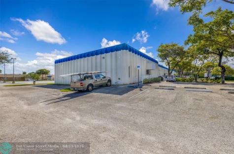 1410 SW Pompano Beach FL 33069