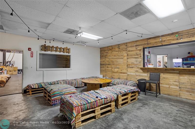 1410 SW Pompano Beach FL 33069