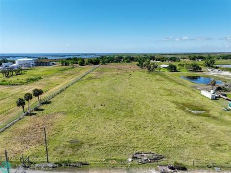 651 State Road 78 Okeechobee FL 34974