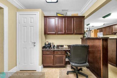 910 S State Road 7 Plantation FL 33317