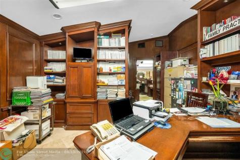 910 S State Road 7 Plantation FL 33317