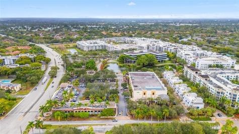 518 N Pine Island Road Plantation FL 33324