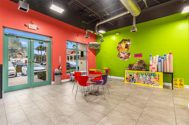 518 N Pine Island Road Plantation FL 33324