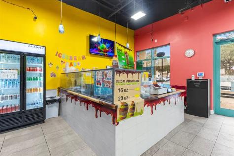 518 N Pine Island Road Plantation FL 33324
