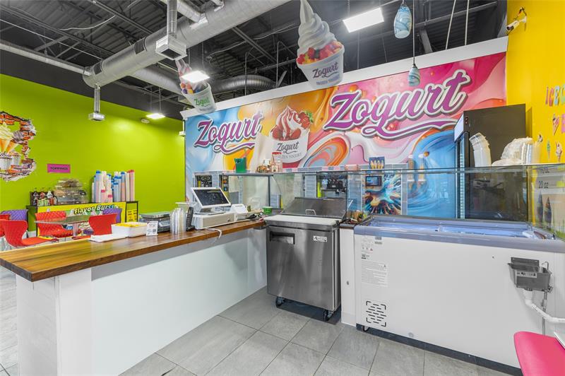 518 N Pine Island Road Plantation FL 33324