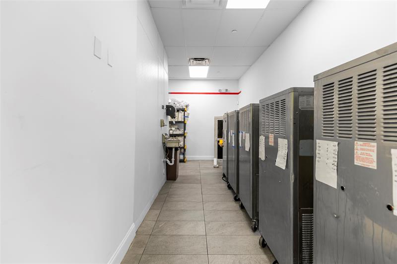 518 N Pine Island Road Plantation FL 33324