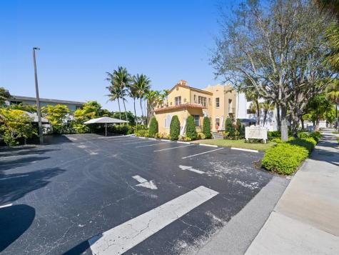 1313 S Andrews Avenue Fort Lauderdale FL 33316