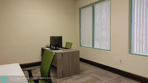 1565 N Park Drive Weston FL 33326