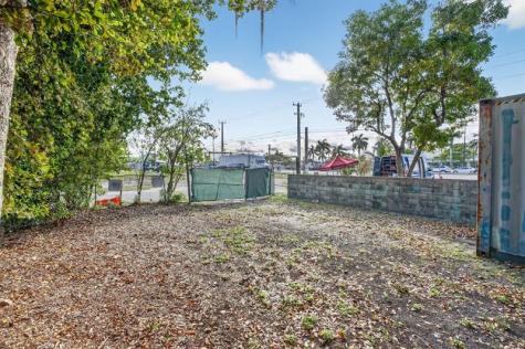 3936 SW 12th Court Fort Lauderdale FL 33312