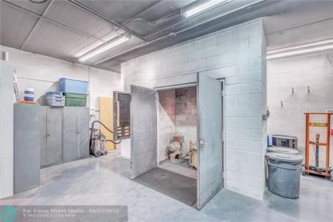 800 SW 15th Avenue Delray Beach FL 33444