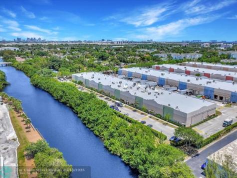 73 SW 12th Avenue Dania Beach FL 33004