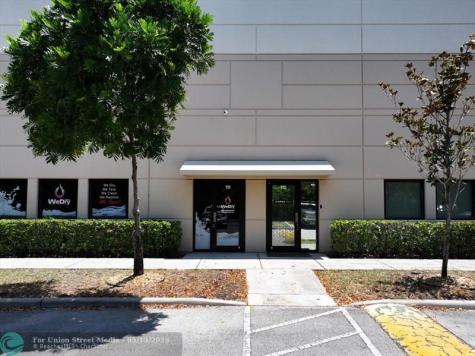 73 SW 12th Avenue Dania Beach FL 33004