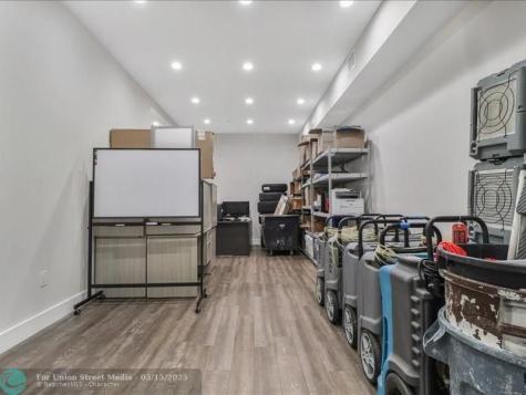 73 SW 12th Avenue Dania Beach FL 33004