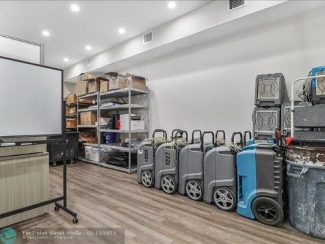 73 SW 12th Avenue Dania Beach FL 33004