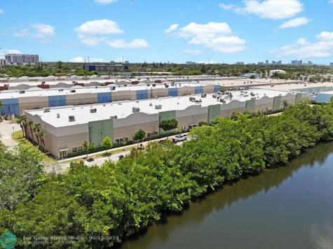 73 SW 12th Avenue Dania Beach FL 33004