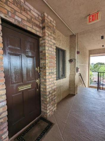 300 NW 70th Avenue Plantation FL 33317