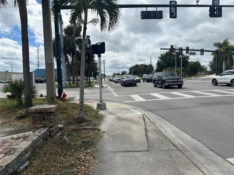 722 S Us Highway 1 Fort Pierce FL 34950