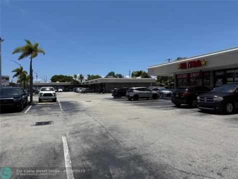 308 E Oakland Park Wilton Manors FL 33334