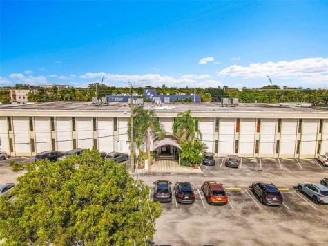1400 E Oakland Park Boulevard Oakland Park FL 33334