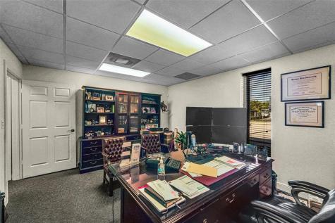 1400 E Oakland Park Boulevard Oakland Park FL 33334