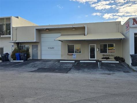 1210 NE 8th Avenue Fort Lauderdale FL 33304