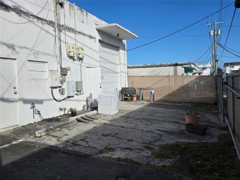 1210 NE 8th Avenue Fort Lauderdale FL 33304