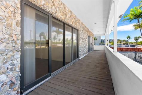 201 N University Drive Plantation FL 33324