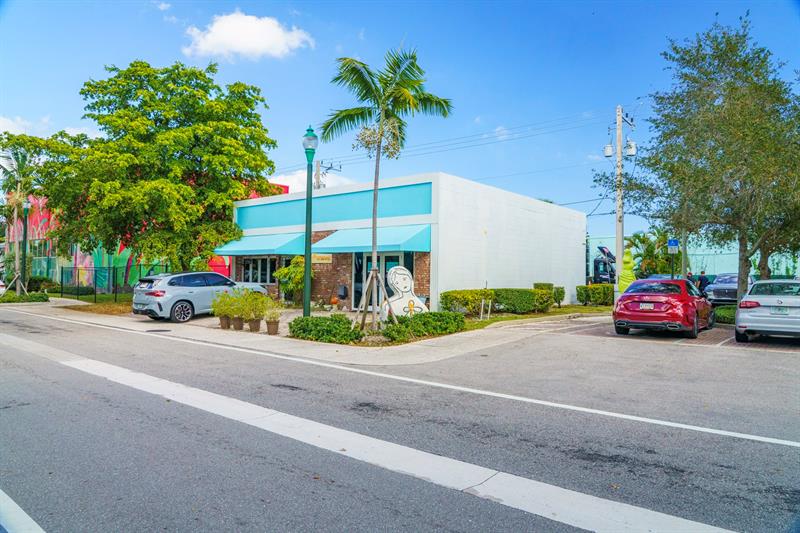 367 NE 3rd Avenue Delray Beach FL 33444