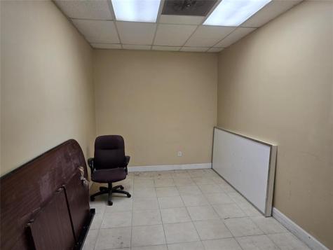 5377 N Hiatus Road Sunrise FL 33351