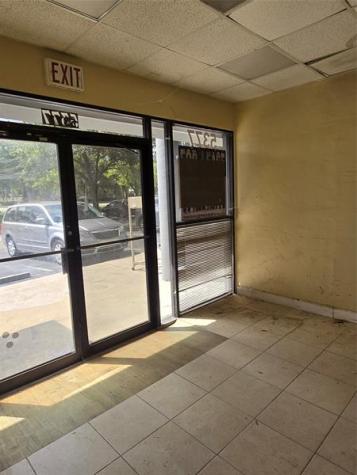 5377 N Hiatus Road Sunrise FL 33351