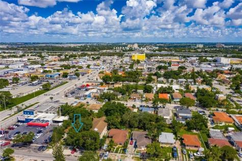 2621 NW 32nd Street Miami FL 33142