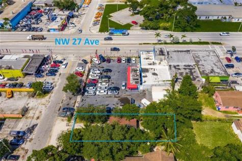 2621 NW 32nd Street Miami FL 33142