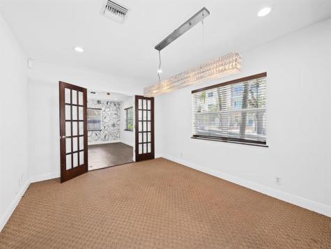 642 NE 3rd Avenue Fort Lauderdale FL 33304