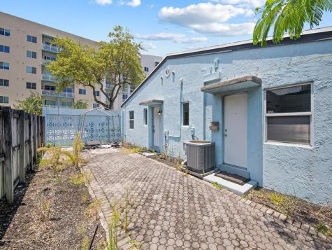 642 NE 3rd Avenue Fort Lauderdale FL 33304
