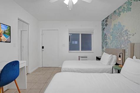 340 Desoto Street Hollywood FL 33019