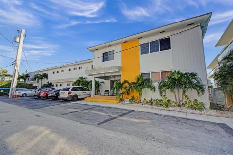 340 Desoto Street Hollywood FL 33019