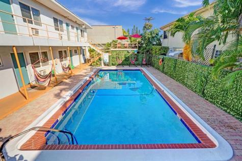 340 Desoto Street Hollywood FL 33019