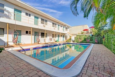 340 Desoto Street Hollywood FL 33019