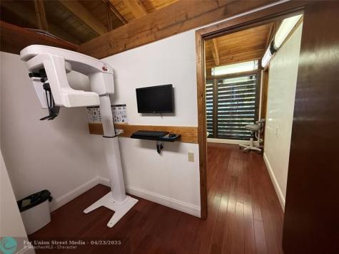 8200 W Sunrise Boulevard Plantation FL 33322