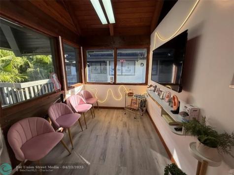 8200 W Sunrise Boulevard Plantation FL 33322