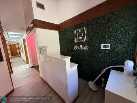 8200 W Sunrise Boulevard Plantation FL 33322