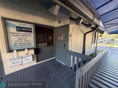 8200 W Sunrise Boulevard Plantation FL 33322