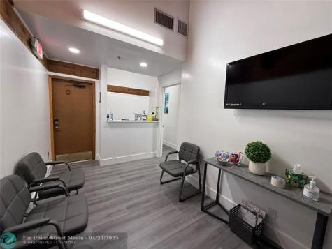 8200 W Sunrise Boulevard Plantation FL 33322