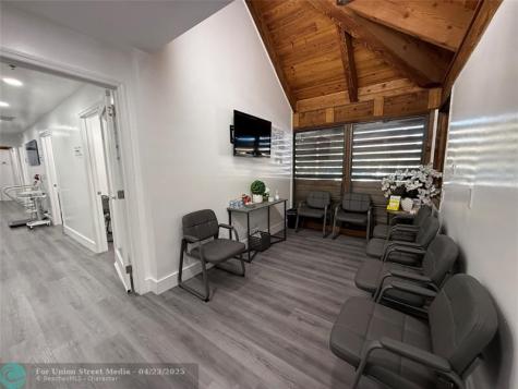 8200 W Sunrise Boulevard Plantation FL 33322