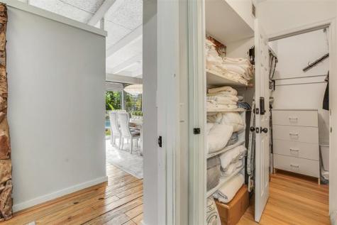 301 SW 14th Way Fort Lauderdale FL 33312