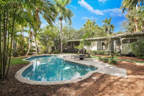 301 SW 14th Way Fort Lauderdale FL 33312