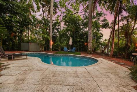 301 SW 14th Way Fort Lauderdale FL 33312